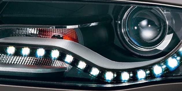 PBT/PET Mineral Filled — Car head light bezel